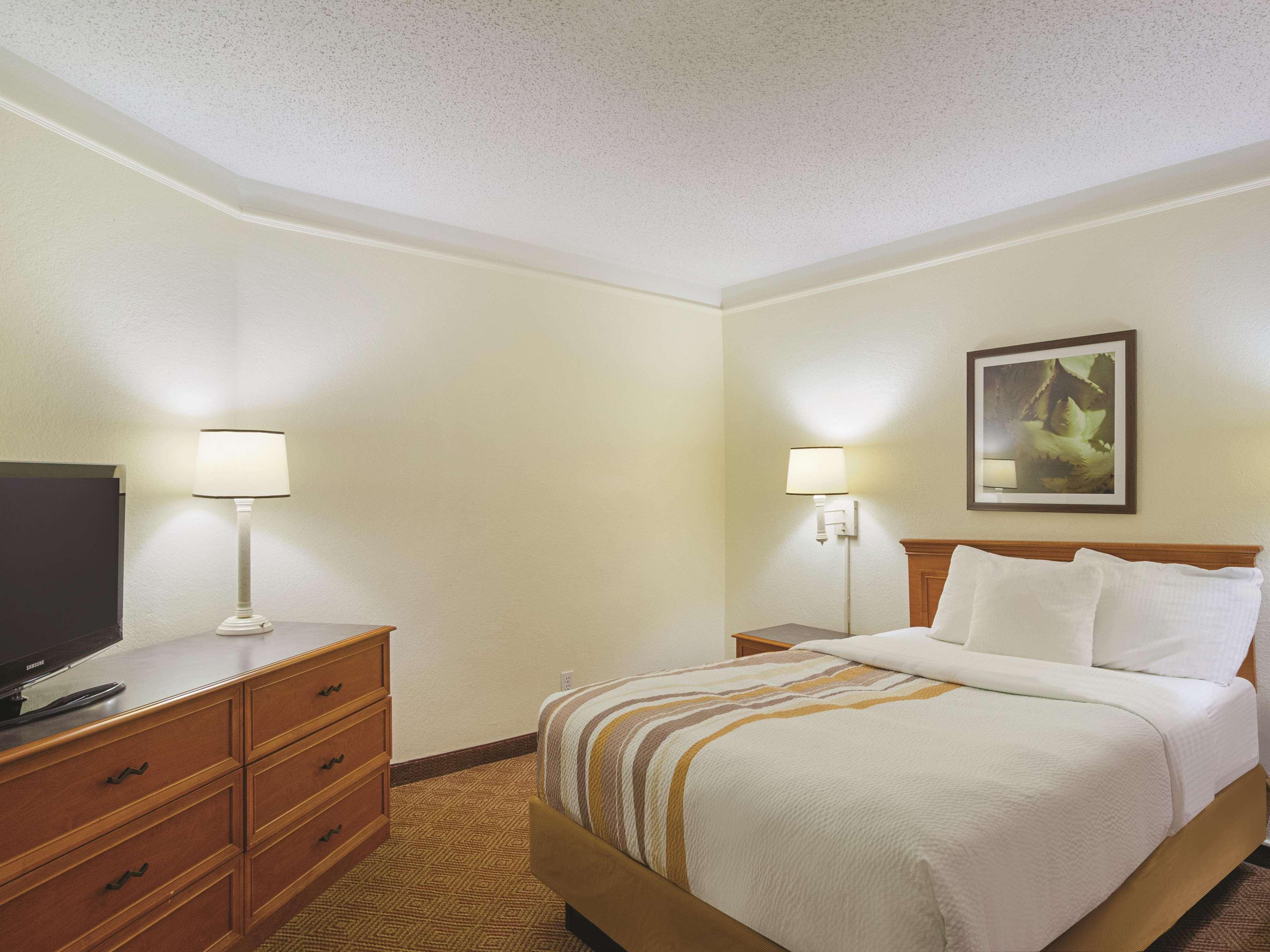 La Quinta Inn By Wyndham Denver Cherry Creek Luaran gambar