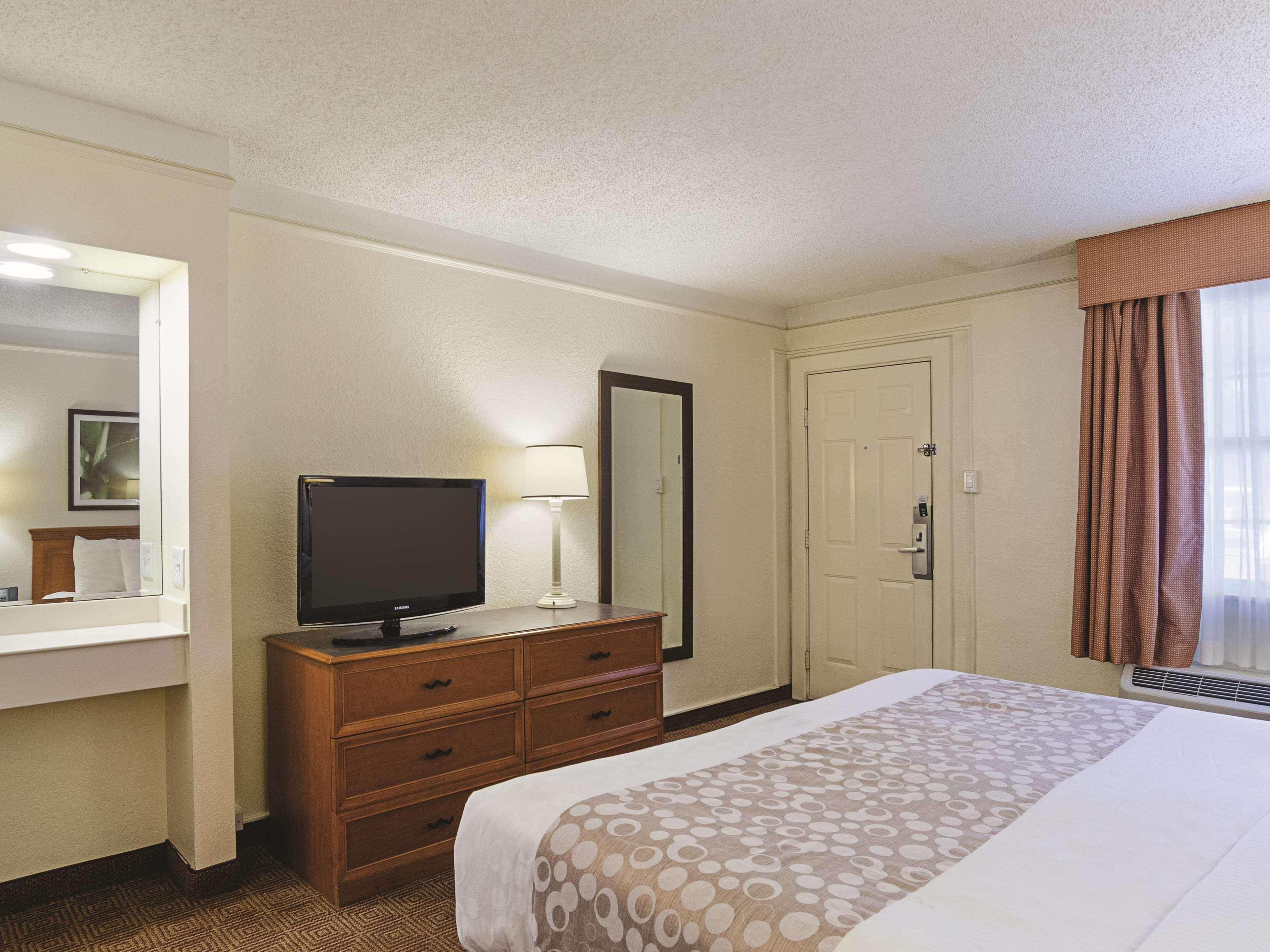 La Quinta Inn By Wyndham Denver Cherry Creek Luaran gambar